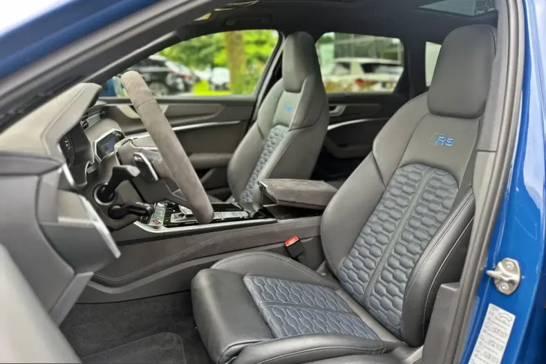 Audi RS6 din 2025 cu 34.590 km - oferta AUD230853 - foto 4