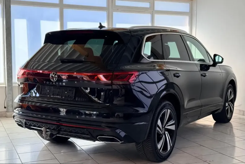 Volkswagen Touareg din 2023 cu 52.907 km - oferta VOL230858 - foto 14