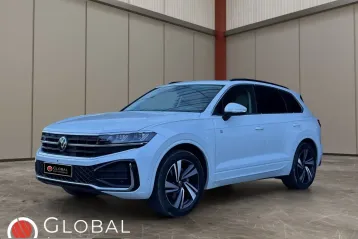 Volkswagen Touareg din 2024 - oferta VOL230859