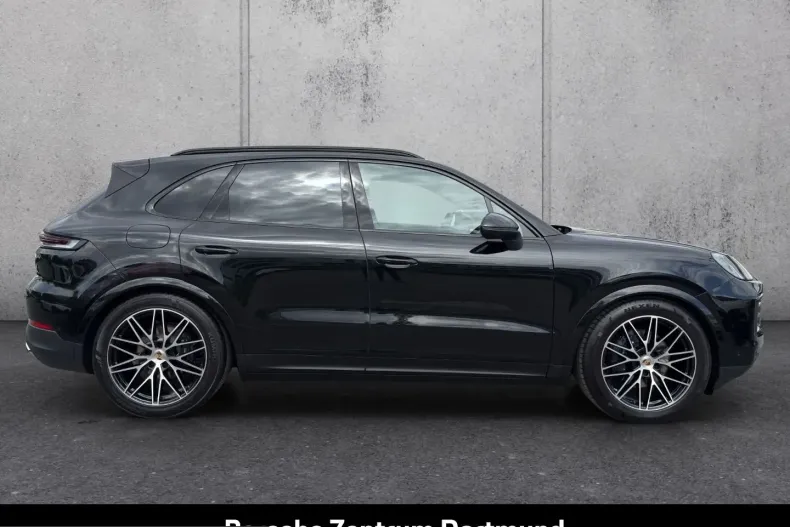 Porsche Cayenne din 2025 cu 3.797 km - oferta POR230865 - foto 6