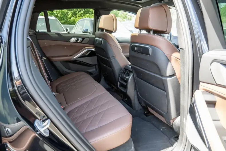 BMW X6 (Seria X) din 2025 cu 18.700 km - oferta BMW230866 - foto 8