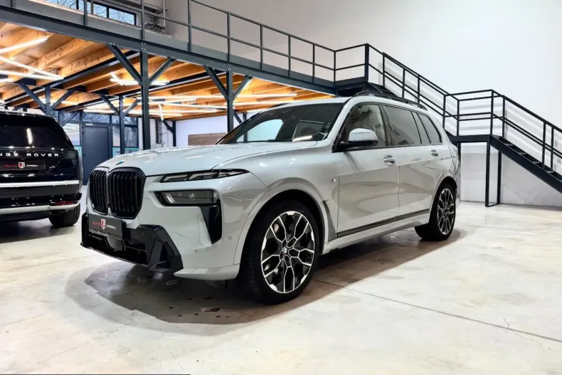 BMW X7 (Seria X) din 2024 cu 54.000 km - oferta BMW230869 - foto 1