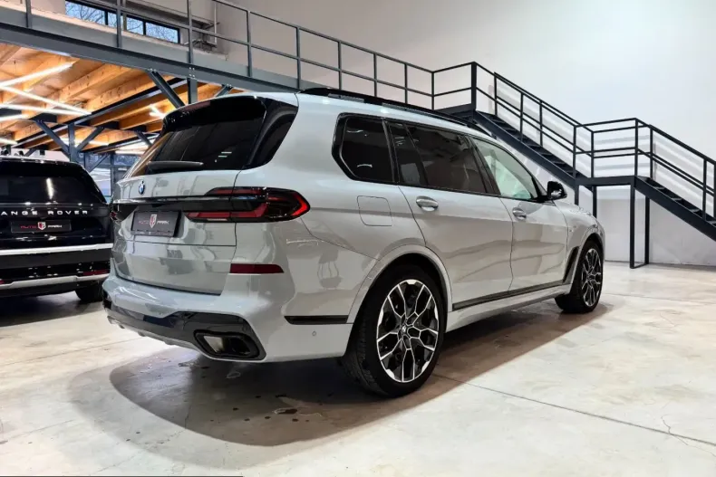 BMW X7 (Seria X) din 2024 cu 54.000 km - oferta BMW230869 - foto 8