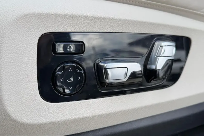 BMW X7 (Seria X) din 2022 cu 35.000 km - oferta BMW230870 - foto 7