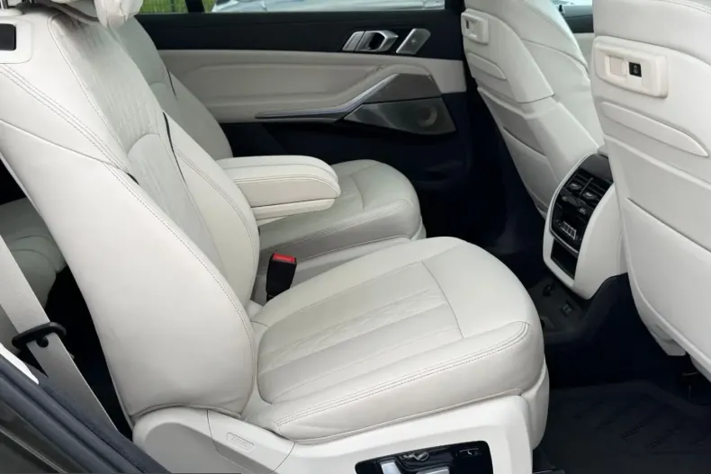 BMW X7 (Seria X) din 2022 cu 35.000 km - oferta BMW230870 - foto 15