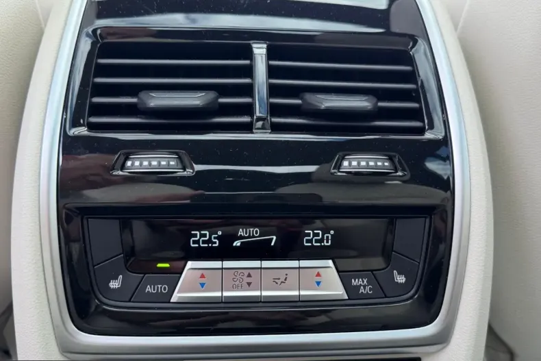 BMW X7 (Seria X) din 2022 cu 35.000 km - oferta BMW230870 - foto 17