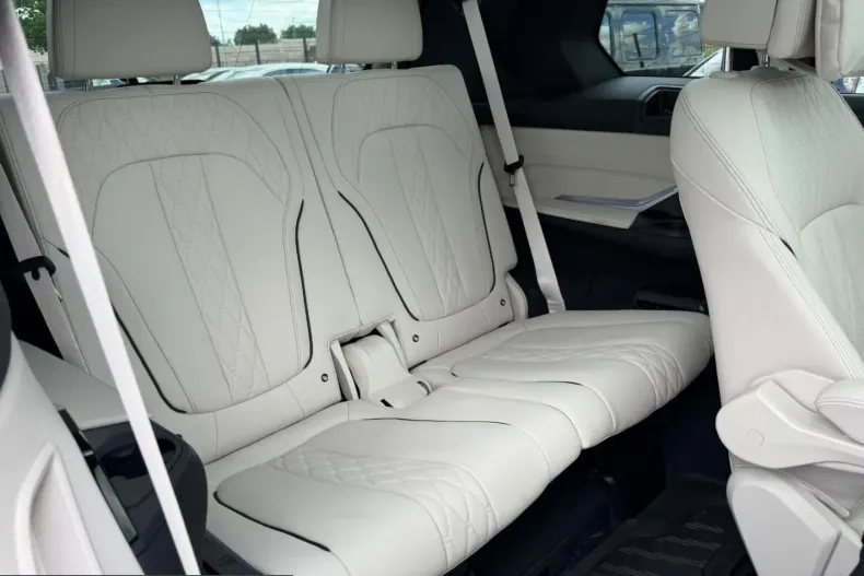 BMW X7 (Seria X) din 2022 cu 35.000 km - oferta BMW230870 - foto 19