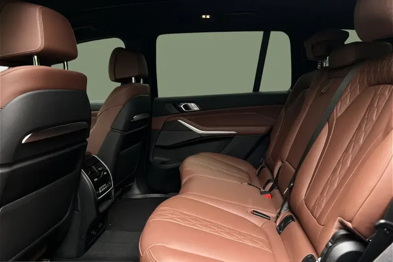 BMW X7 (Seria X) din 2023 cu 83.900 km - oferta BMW230871 - foto 11