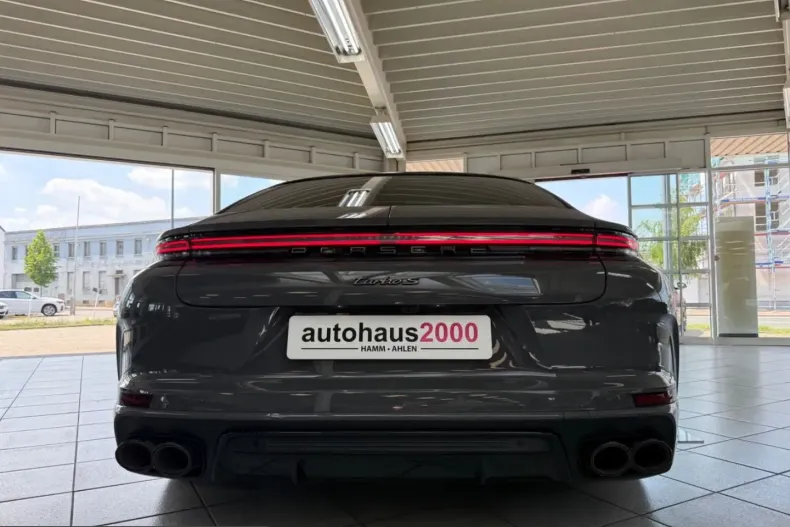 Porsche Panamera din 2025 cu 10.811 km - oferta POR230875 - foto 4