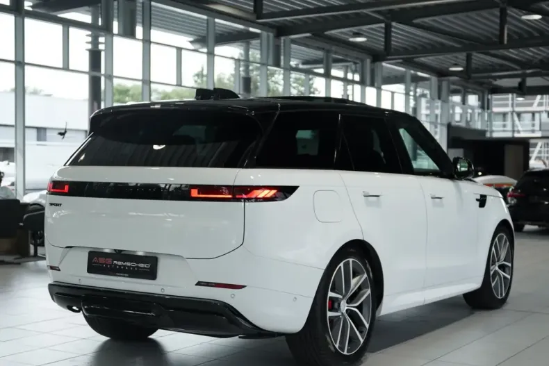 Land Rover Range Rover Sport din 2024 cu 62.000 km - oferta LAN230882 - foto 6