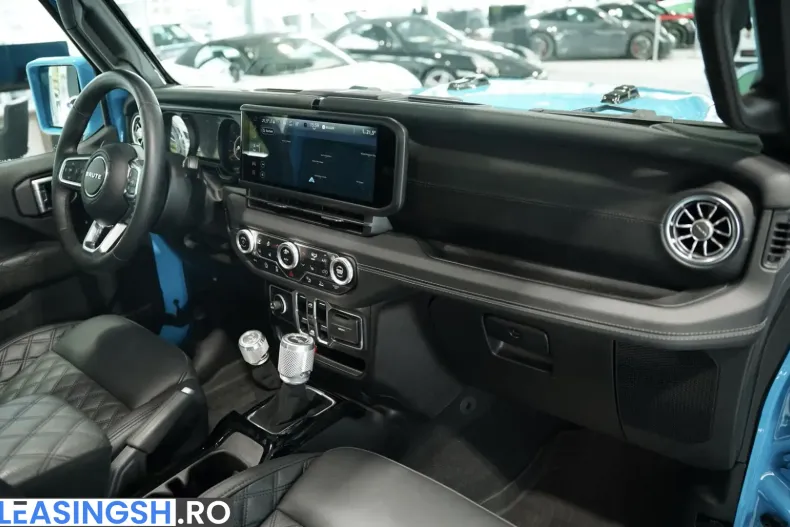Jeep Wrangler din 2025 cu 8.131 km - oferta JEE230883 - foto 24
