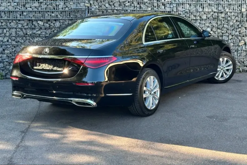 Mercedes-Benz S 680 (Clasa S) din 2022 cu 23.267 km - oferta MER230887 - foto 3