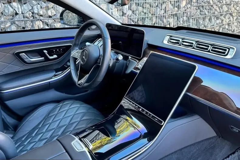 Mercedes-Benz S 680 (Clasa S) din 2022 cu 23.267 km - oferta MER230887 - foto 7