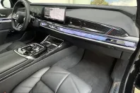 BMW 750 (Seria 7) din 2025 cu 17.700 km - oferta BMW230888 - foto 28