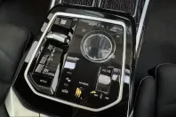 BMW 750 (Seria 7) din 2025 cu 17.700 km - oferta BMW230888 - foto 31