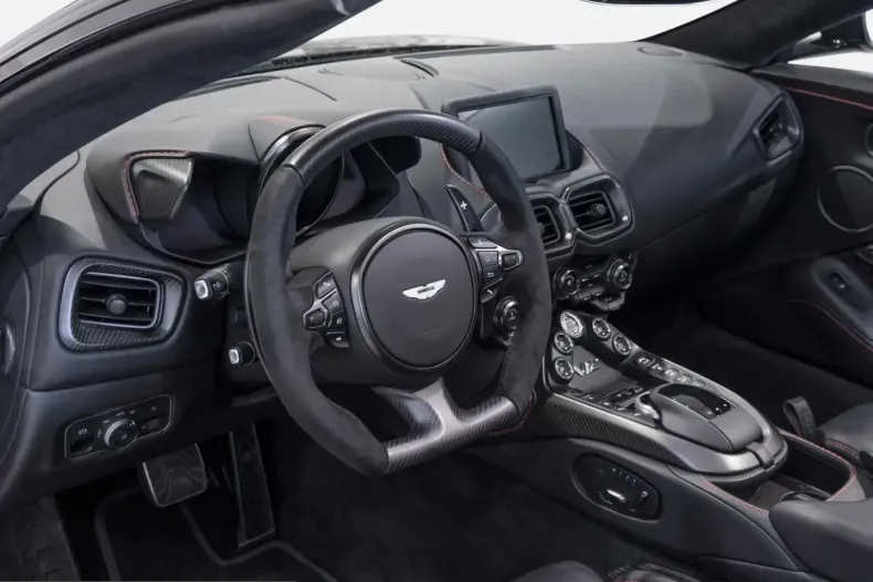 Aston Martin V12 Vantage din 2023 cu 5.100 km - oferta AST230891 - foto 3