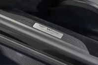 Aston Martin V12 Vantage din 2023 cu 5.100 km - oferta AST230891 - foto 18