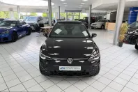 Volkswagen Golf din 2024 cu 49.987 km - oferta VOL230894 - foto 1