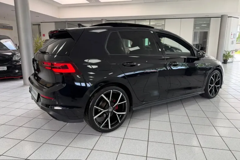 Volkswagen Golf din 2024 cu 49.987 km - oferta VOL230894 - foto 3