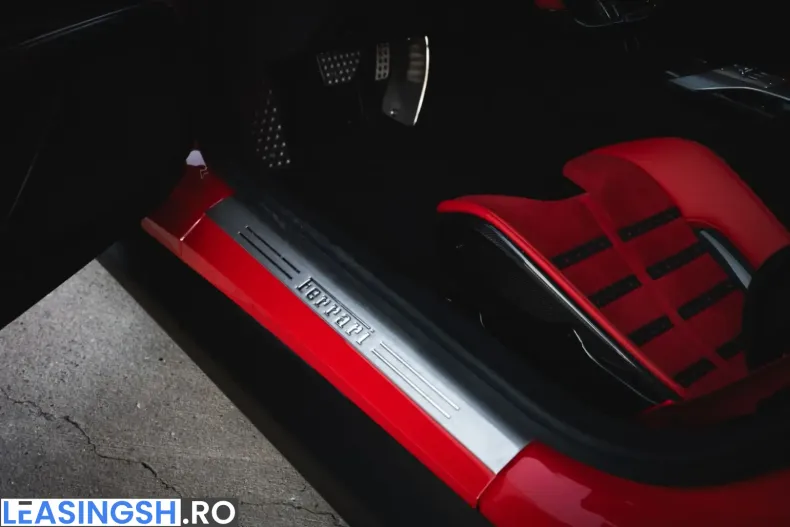 Ferrari 12Cilindri din 2025 cu 1.600 km - oferta FER230900 - foto 12