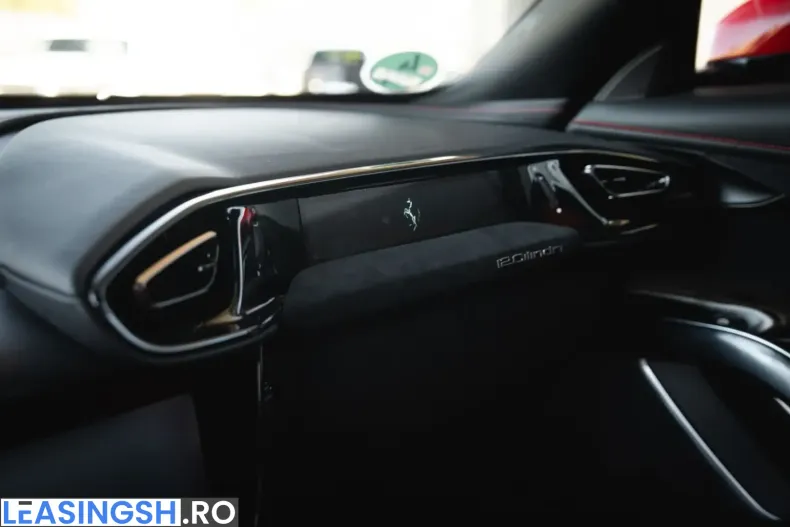 Ferrari 12Cilindri din 2025 cu 1.600 km - oferta FER230900 - foto 16