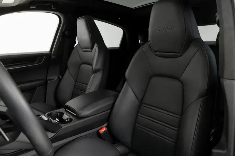 Porsche Cayenne din 2025 cu 15.163 km - oferta POR230906 - foto 4