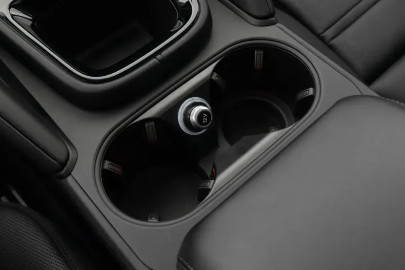 Porsche Cayenne din 2025 cu 15.163 km - oferta POR230906 - foto 13