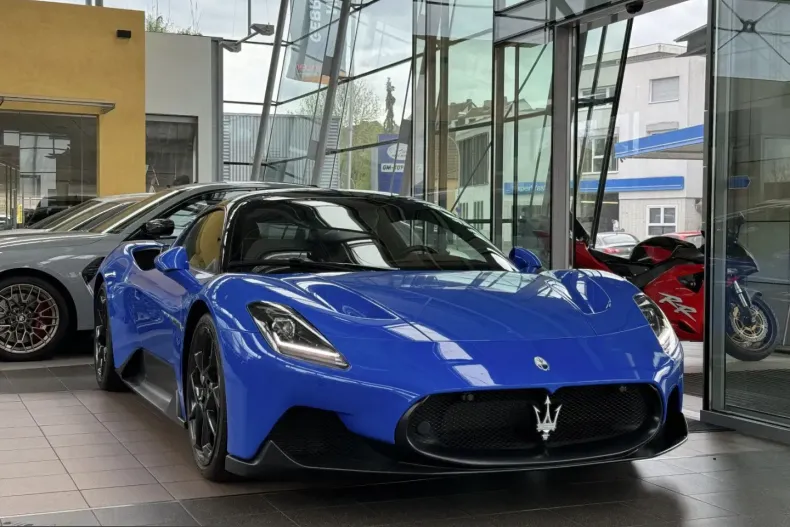 Maserati MC20 din 2024 cu 2.000 km - oferta MAS230908 - foto 6
