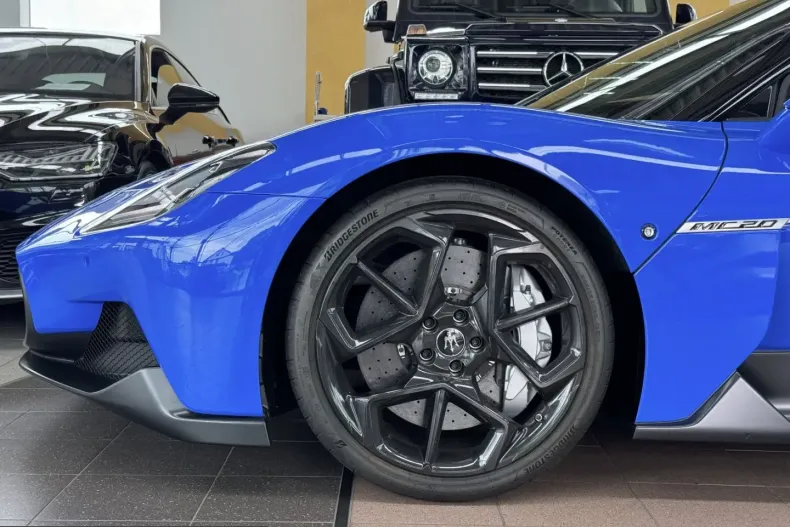 Maserati MC20 din 2024 cu 2.000 km - oferta MAS230908 - foto 12