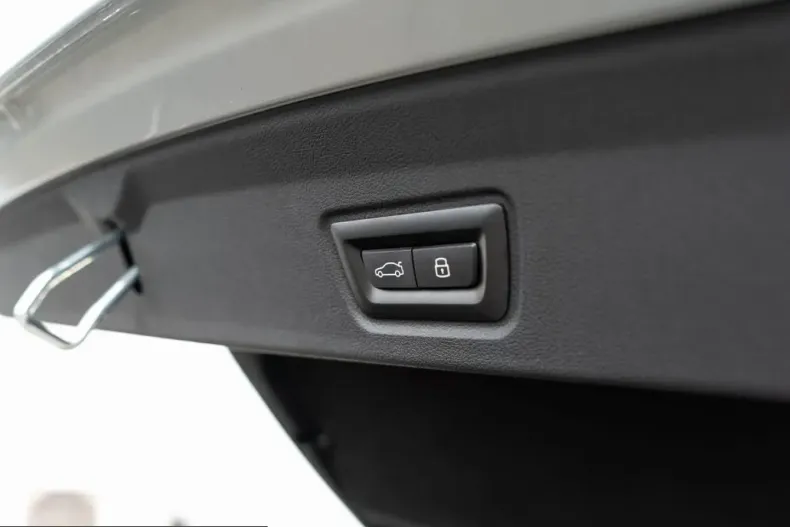 BMW 430d (Seria 4) din 2025 cu 15.790 km - oferta BMW230913 - foto 29