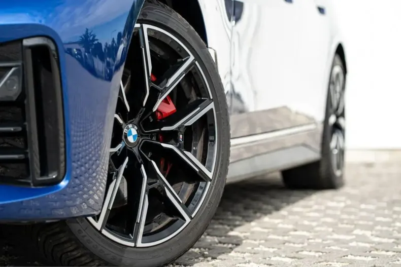 BMW 420d (Seria 4) din 2025 cu 13.490 km - oferta BMW230915 - foto 5