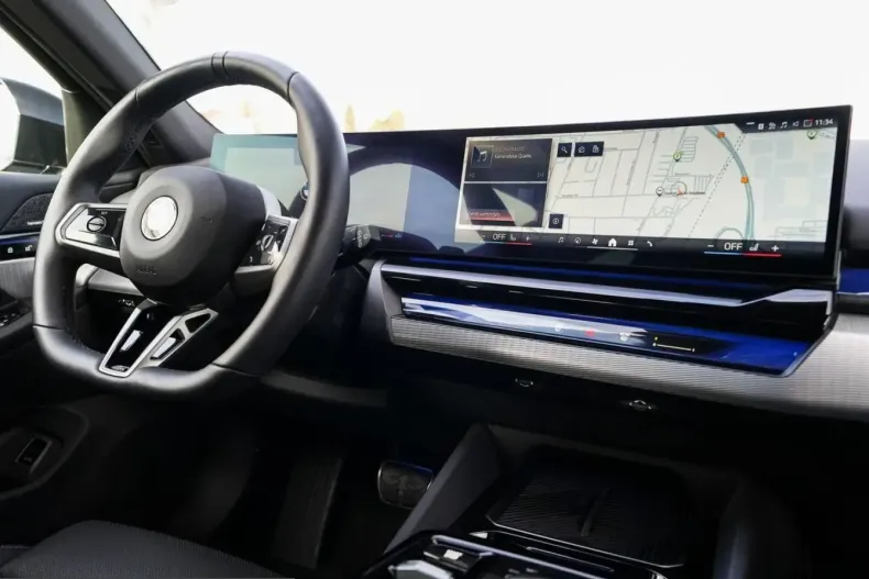BMW 520 (Seria 5) din 2025 cu 18.490 km - oferta BMW230916 - foto 18