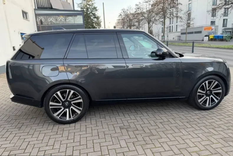 Land Rover Range Rover din 2025 cu 16.900 km - oferta LAN230920 - foto 12