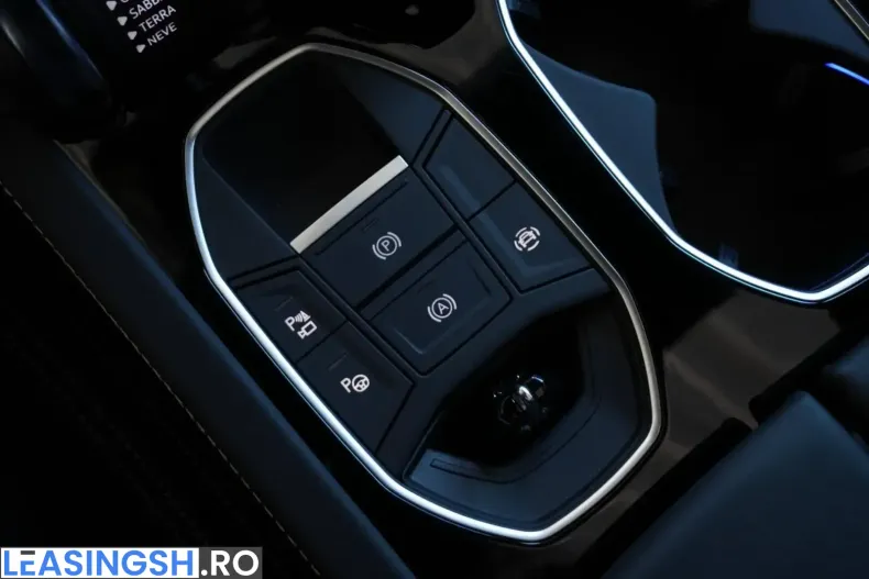 Lamborghini Urus din 2024 cu 1.285 km - oferta LAM230922 - foto 38