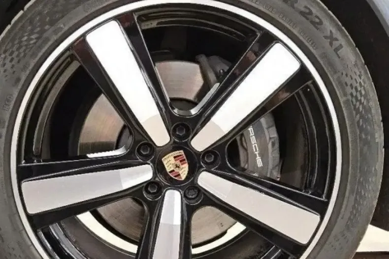 Porsche Cayenne din 2024 cu 33.900 km - oferta POR230923 - foto 8