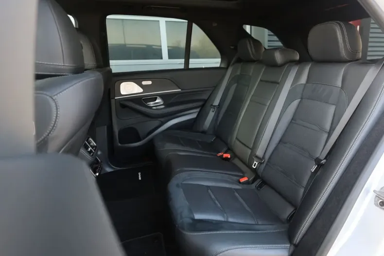 Mercedes-Benz GLE 53 AMG (Clasa GLE) din 2025 cu 76.847 km - oferta MER230924 - foto 22