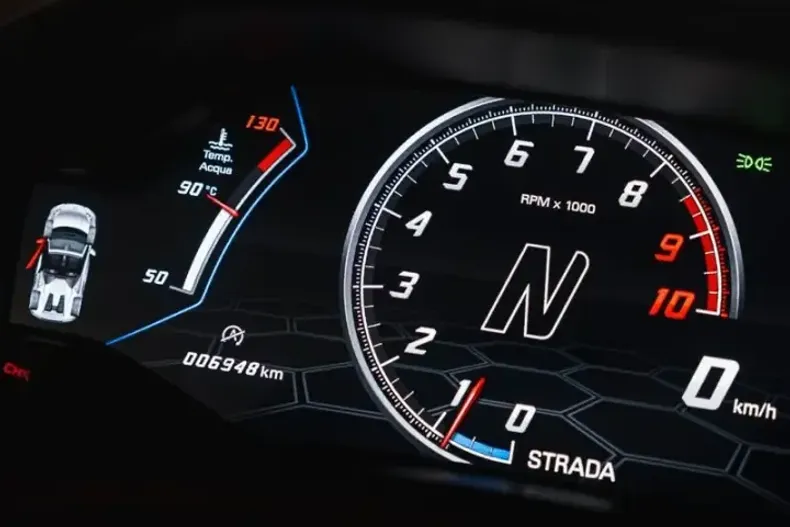 Lamborghini Huracán din 2025 cu 6.950 km - oferta LAM230926 - foto 9