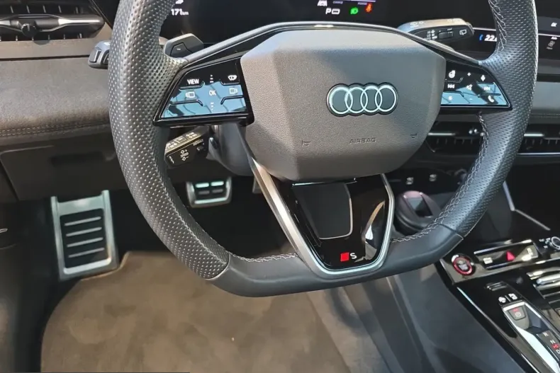 Audi SQ6 e-tron din 2024 cu 3.772 km - oferta AUD230935 - foto 8