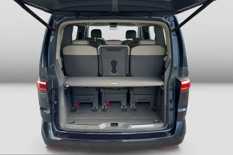 Volkswagen T7 Multivan din 2024 cu 12.790 km - oferta VOL230938 - foto 12