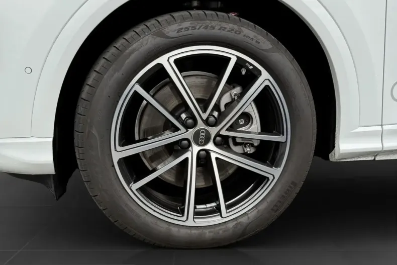 Audi Q5 din 2025 cu 18.550 km - oferta AUD230941 - foto 6