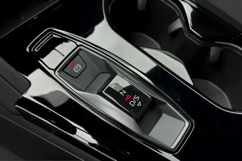 Audi Q5 din 2025 cu 18.550 km - oferta AUD230941 - foto 10