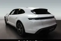 Porsche Taycan din 2024 cu 32.750 km - oferta POR230945 - foto 3