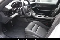 Porsche Taycan din 2024 cu 32.750 km - oferta POR230945 - foto 7