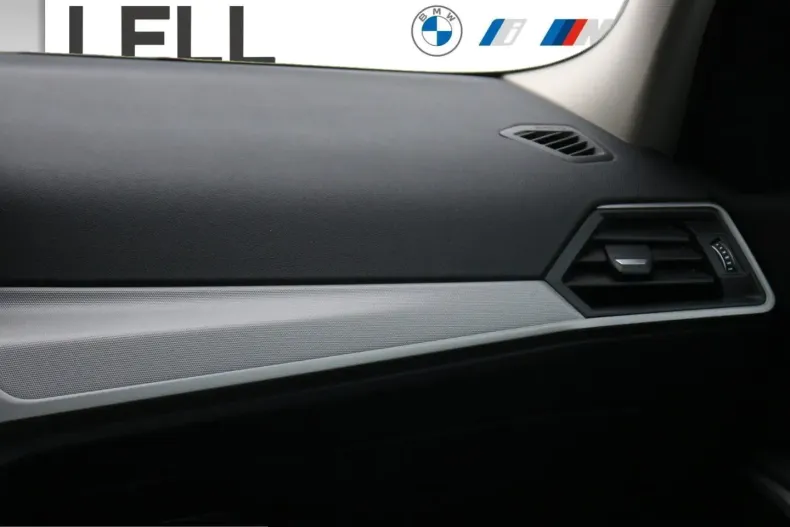 BMW 330 (Seria 3) din 2024 cu 16.942 km - oferta BMW230952 - foto 10