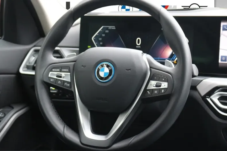 BMW 330 (Seria 3) din 2024 cu 16.942 km - oferta BMW230952 - foto 19