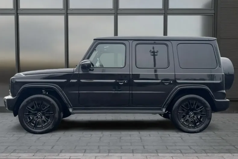Mercedes-Benz G 450 (Clasa G) din 2024 cu 18.000 km - oferta MER230954 - foto 3
