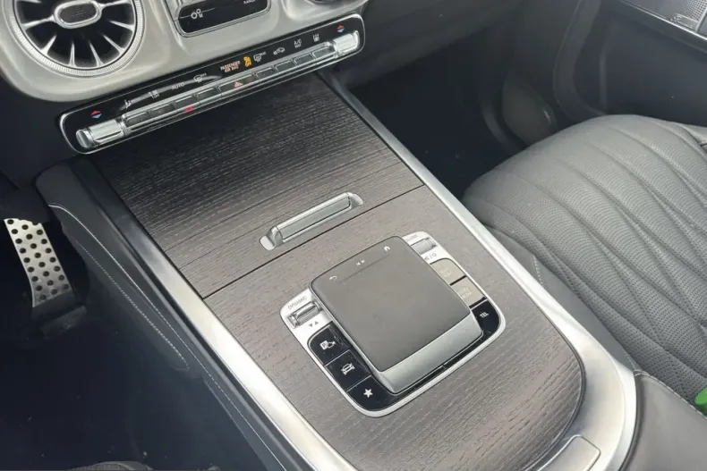 Mercedes-Benz G 450 (Clasa G) din 2024 cu 18.000 km - oferta MER230954 - foto 9