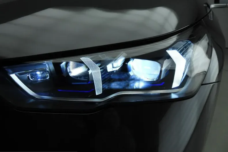 BMW 530 (Seria 5) din 2024 cu 9.000 km - oferta BMW230955 - foto 41