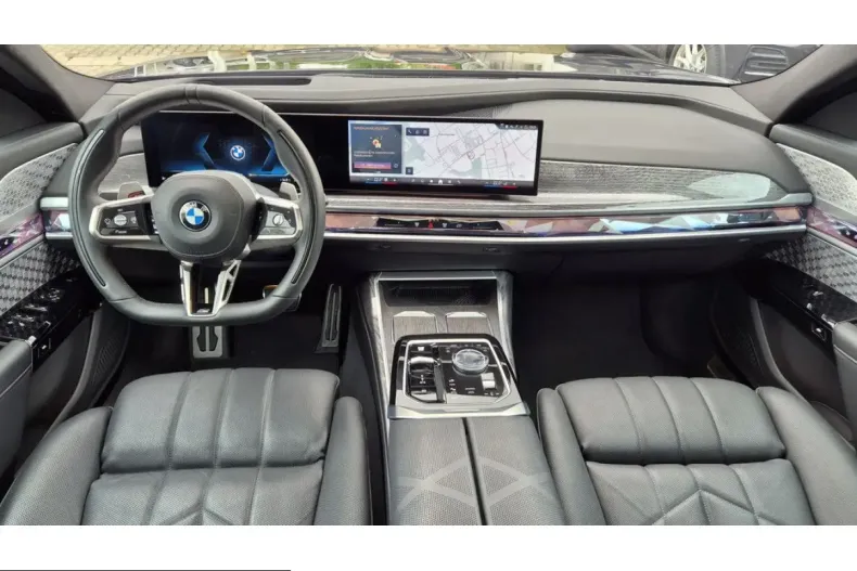 BMW 740 (Seria 7) din 2024 cu 41.255 km - oferta BMW230962 - foto 4