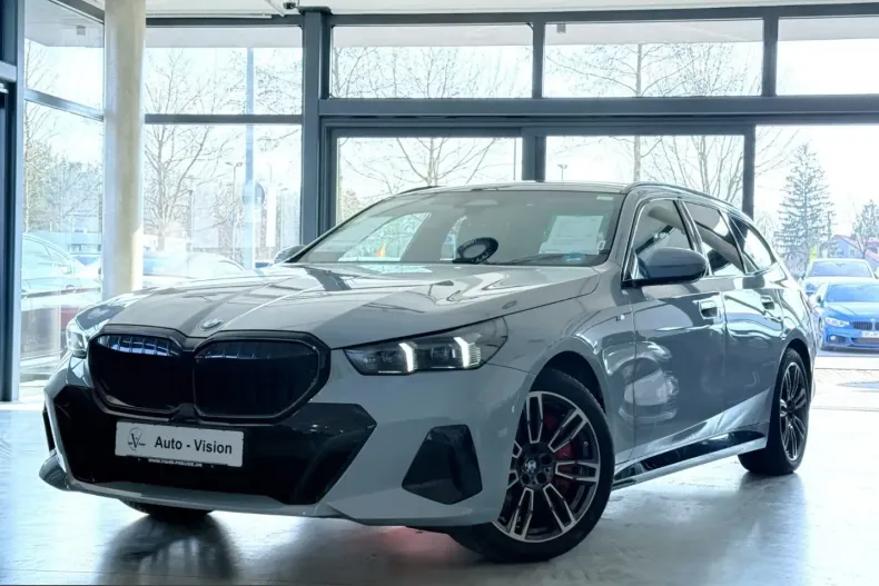 BMW 540 (Seria 5) din 2025 cu 48.775 km - oferta BMW230964 - foto 1